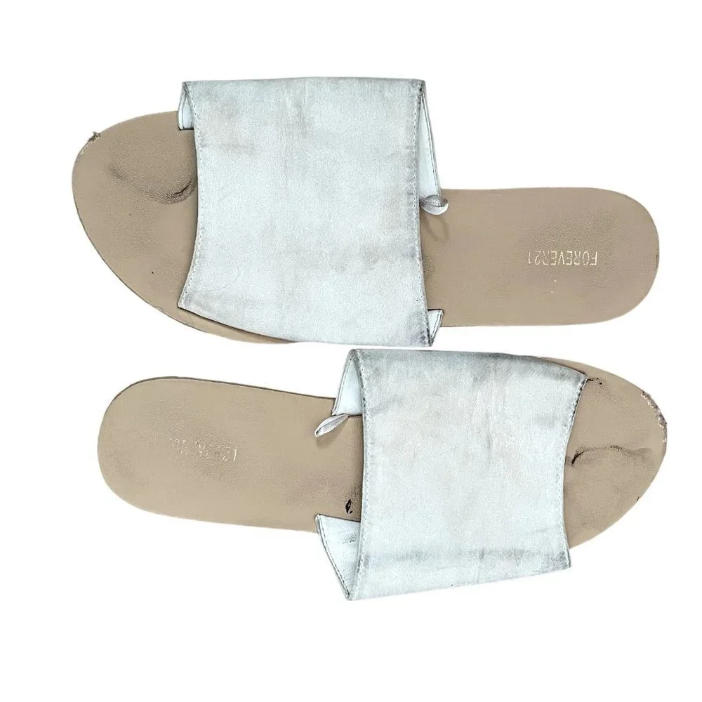 Forever 21 white cream slip on flat heel shoe‎ slides summer beach shoes